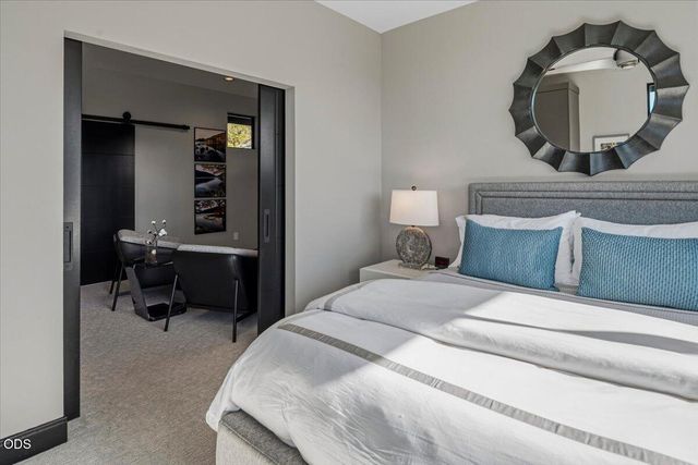 10504 Bitterbrush Court, Redmond, OR 97756