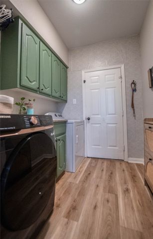 1393 W Alamosa Drive, Talty, TX 75160