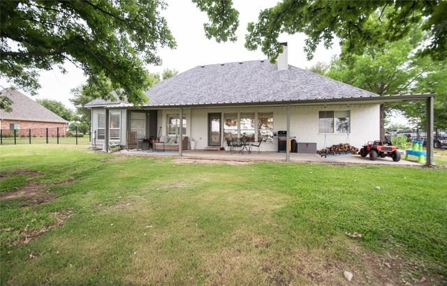 1393 W Alamosa Drive, Talty, TX 75160