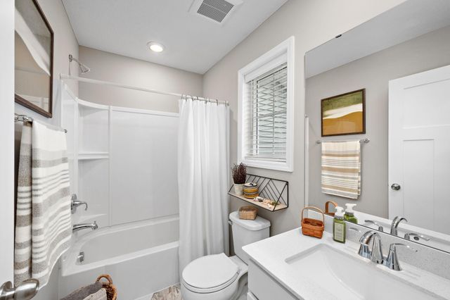 2170 Jasper Court, Hugo, MN 55038