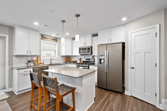 2170 Jasper Court, Hugo, MN 55038