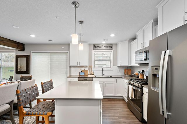 2170 Jasper Court, Hugo, MN 55038