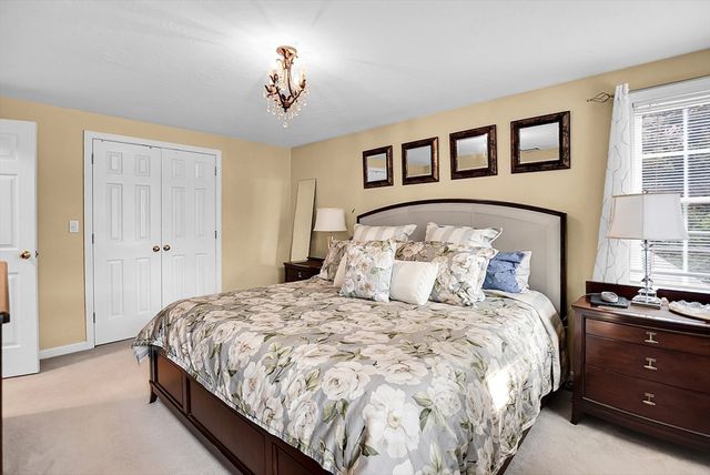 82 Bellingham Rd, Blackstone, MA 01504
