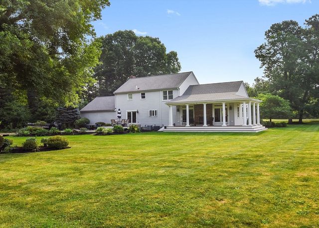 82 Bellingham Rd, Blackstone, MA 01504