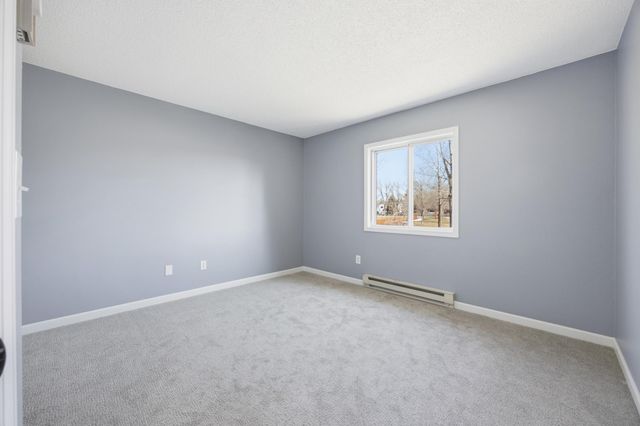 3474 18th Street S, Fargo, ND 58104