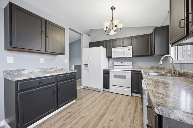 3474 18th Street S, Fargo, ND 58104