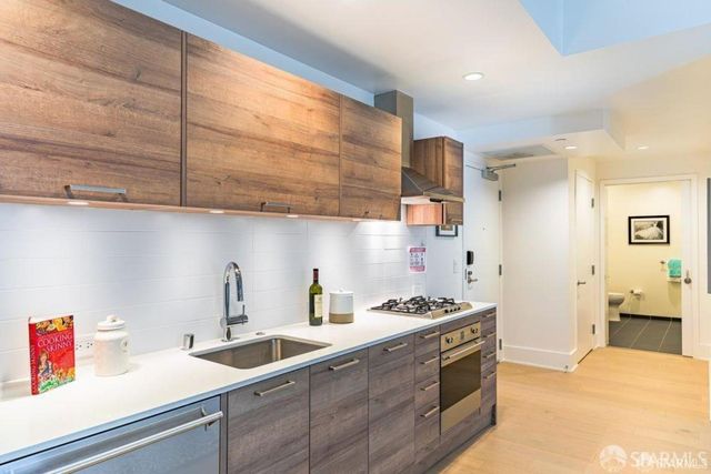 1075 Market Street 408, San Francisco, CA 94103