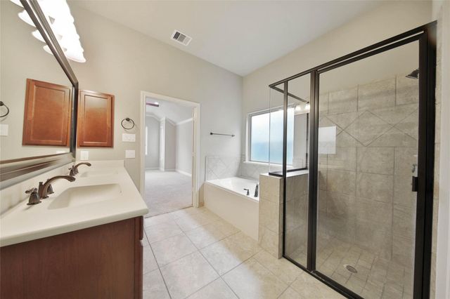 78 Hearthshire Circle, The Woodlands, TX 77354