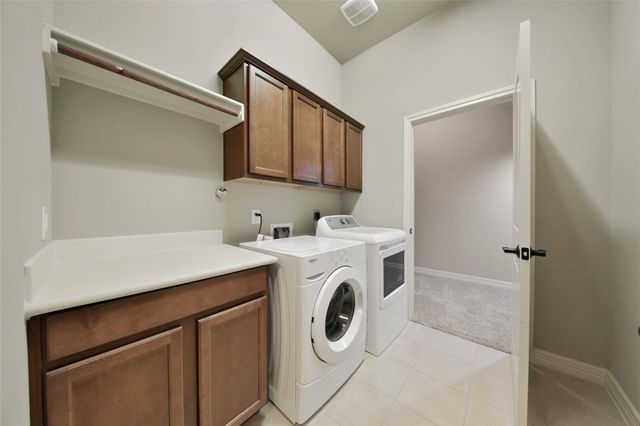 78 Hearthshire Circle, The Woodlands, TX 77354