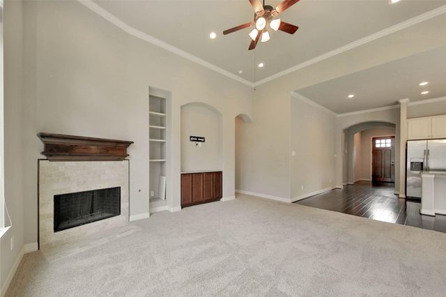 78 Hearthshire Circle, The Woodlands, TX 77354