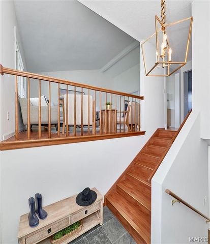 11900 Grant Place, Des Peres, MO 63131