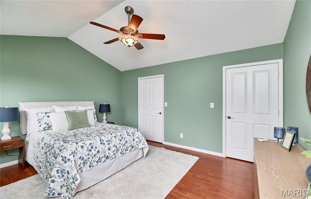 11900 Grant Place, Des Peres, MO 63131