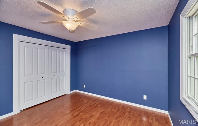 11900 Grant Place, Des Peres, MO 63131