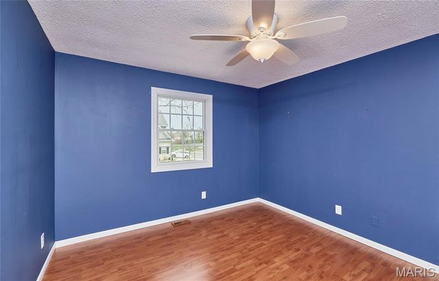 11900 Grant Place, Des Peres, MO 63131