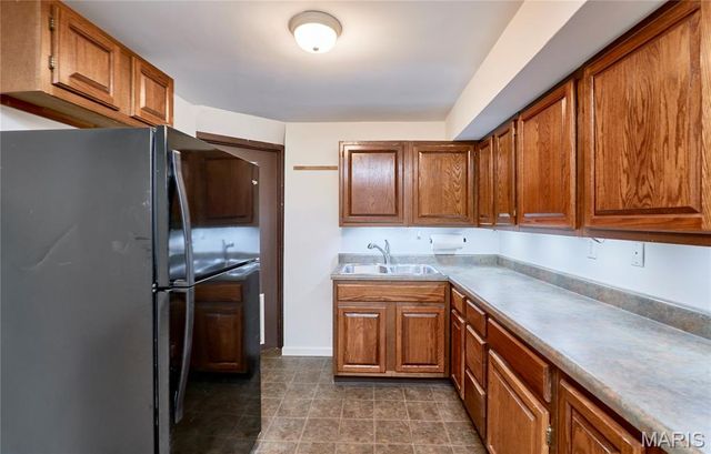 11900 Grant Place, Des Peres, MO 63131