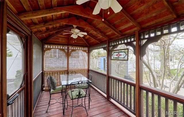 11900 Grant Place, Des Peres, MO 63131