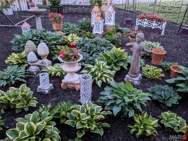 11900 Grant Place, Des Peres, MO 63131