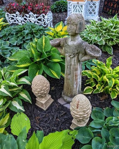 11900 Grant Place, Des Peres, MO 63131