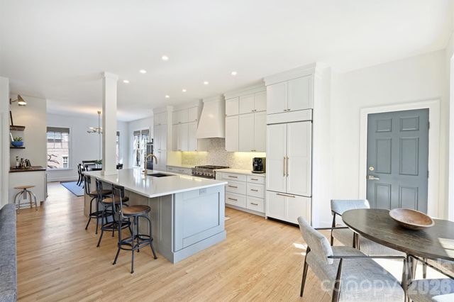 1244 Dilworth Crescent Row, Charlotte, NC 28203