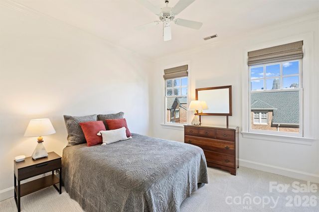 1244 Dilworth Crescent Row, Charlotte, NC 28203