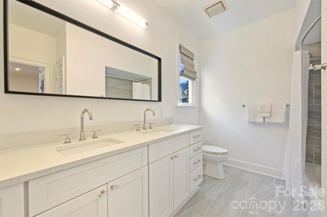 1244 Dilworth Crescent Row, Charlotte, NC 28203