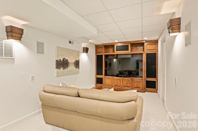 1244 Dilworth Crescent Row, Charlotte, NC 28203