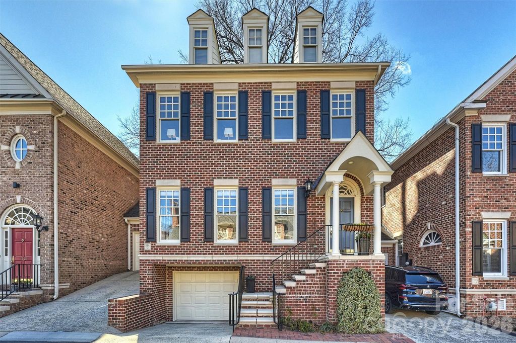 1244 Dilworth Crescent Row, Charlotte, NC 28203