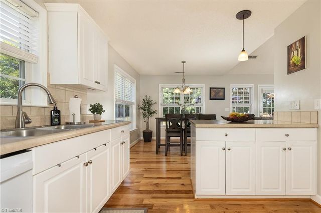 271 Pepperstone Drive, Mocksville, NC 27028