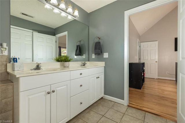 271 Pepperstone Drive, Mocksville, NC 27028