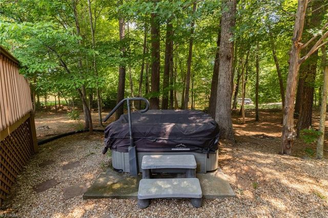 271 Pepperstone Drive, Mocksville, NC 27028