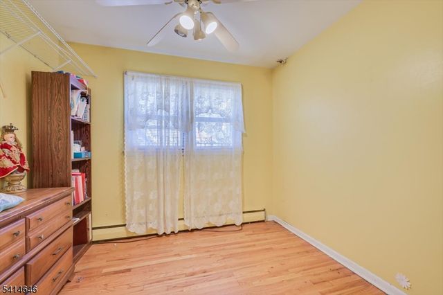 99 Elmhurst Ave, Woodbridge Twp., NJ 08830