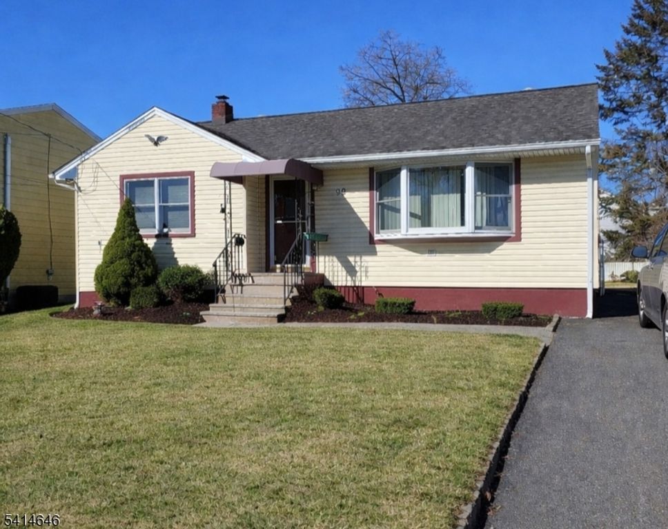 99 Elmhurst Ave, Woodbridge Twp., NJ 08830