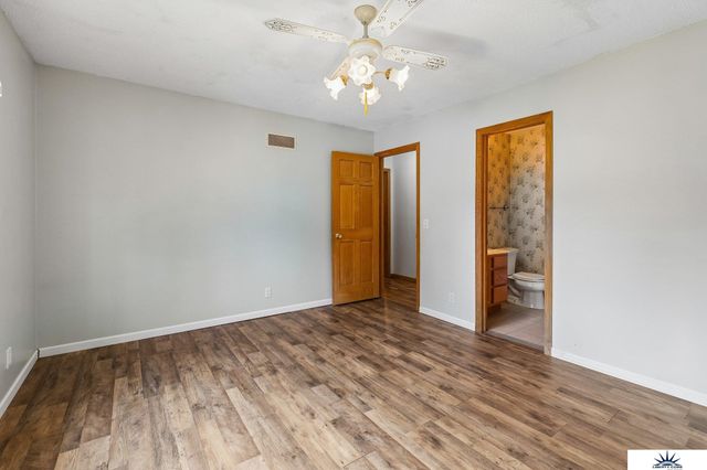 113 Meadow Lane, Gretna, NE 68028