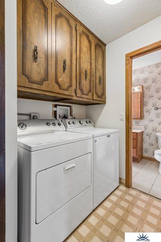 113 Meadow Lane, Gretna, NE 68028