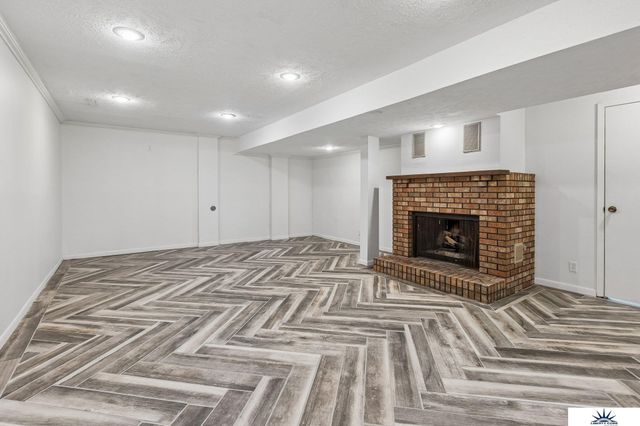 113 Meadow Lane, Gretna, NE 68028