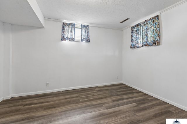 113 Meadow Lane, Gretna, NE 68028
