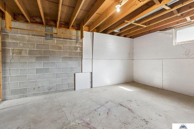 113 Meadow Lane, Gretna, NE 68028