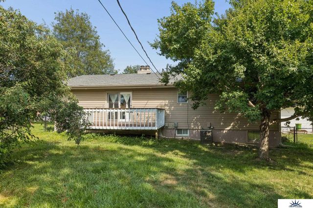 113 Meadow Lane, Gretna, NE 68028
