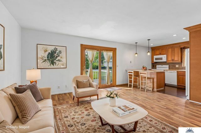 113 Meadow Lane, Gretna, NE 68028