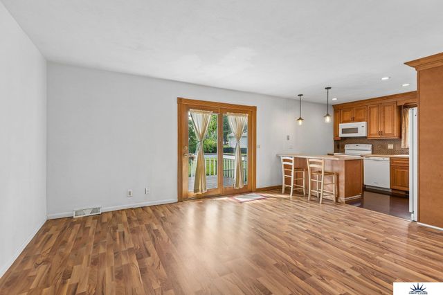 113 Meadow Lane, Gretna, NE 68028