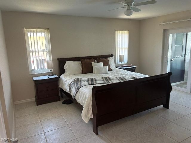 2813 SW 31st LN, Cape Coral, FL 33914