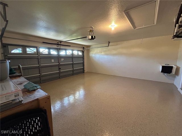 2813 SW 31st LN, Cape Coral, FL 33914