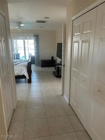 2813 SW 31st LN, Cape Coral, FL 33914