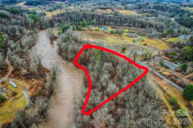 415 Pigeon Ford Road, Canton, NC 28716