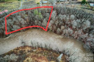 415 Pigeon Ford Road, Canton, NC 28716