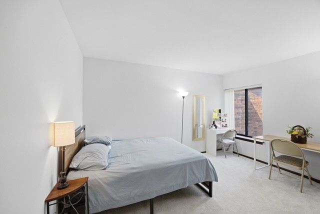 14517 Sussex Court ph1, Oak Forest, IL 60452