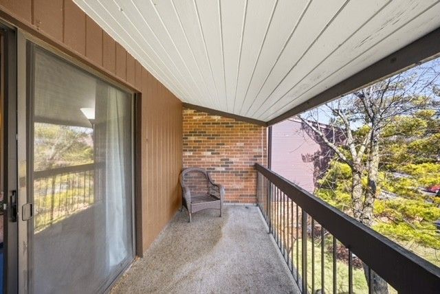 14517 Sussex Court ph1, Oak Forest, IL 60452