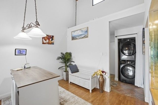 14517 Sussex Court ph1, Oak Forest, IL 60452