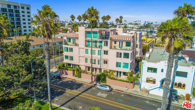 2203 Ocean Avenue 102, Santa Monica, CA 90405
