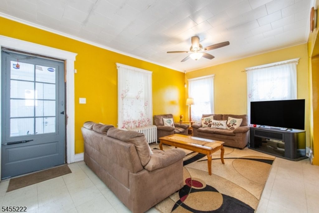 520 Madison Ave, Paterson City, NJ 07514 — photo 4
